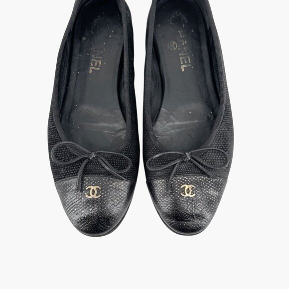 Chanel CC Cap Toe Ballet Flats Black & Gold Textured Shoes Size 38.5 US 7.5-8 - Picture 3 of 14
